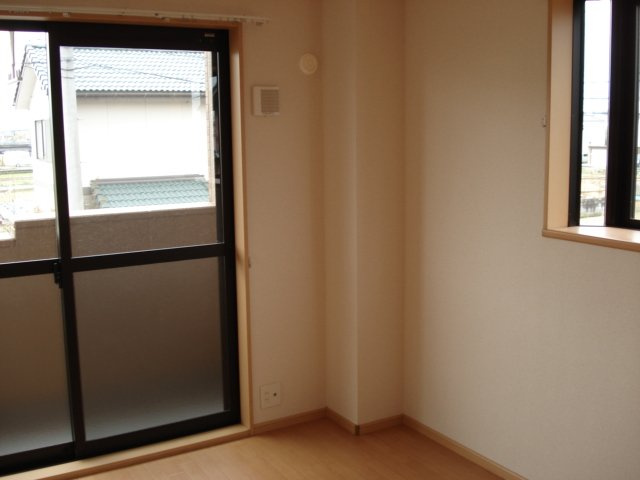 エンジョイ　ライフの内装|洋室