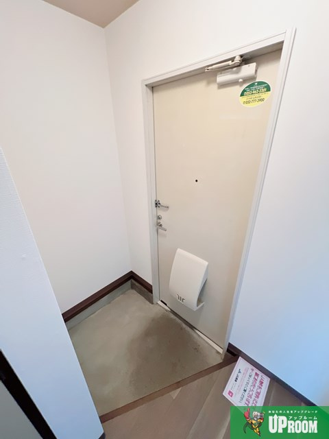 コーポ金井戸 北棟の玄関