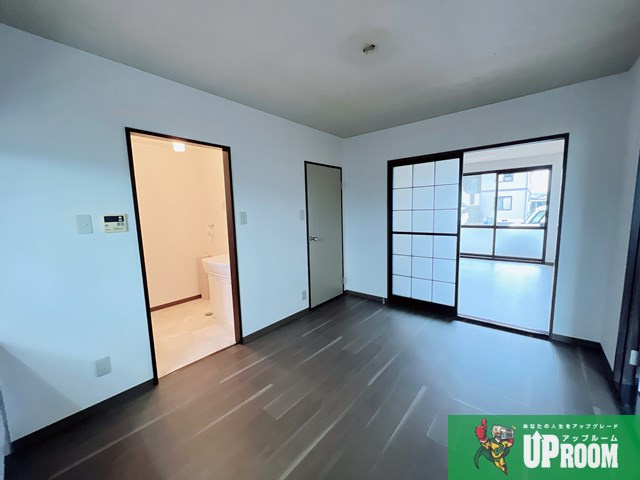 コーポ金井戸 北棟の居間・リビング