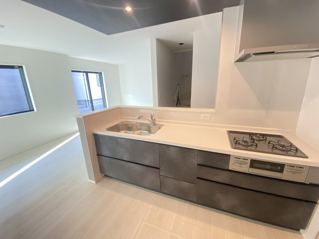 『八王子市新築戸建て』八王子市暁町3-2-5【仲介手数料無料】　　３期　のキッチン|～仲介手数料無料☆八王子ひなた不動産～八王子市暁町　新築戸建て