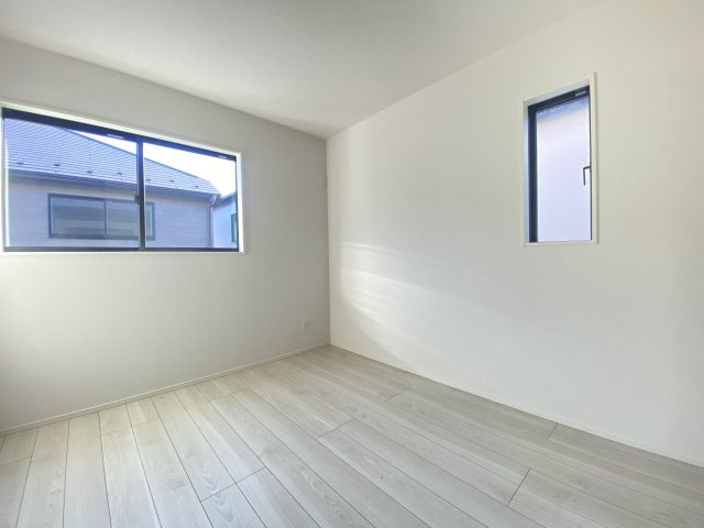 『八王子市新築戸建て』八王子市暁町3-2-5【仲介手数料無料】　　３期　の洋室|～仲介手数料無料☆八王子ひなた不動産～八王子市暁町　新築戸建て