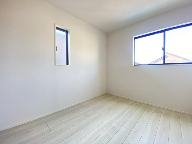 『八王子市新築戸建て』八王子市暁町3-2-5【仲介手数料無料】　　３期　の洋室|～仲介手数料無料☆八王子ひなた不動産～八王子市暁町　新築戸建て