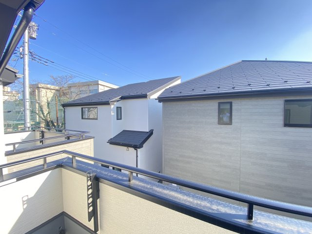 『八王子市新築戸建て』八王子市暁町3-2-5【仲介手数料無料】　　３期　のバルコニー|～仲介手数料無料☆八王子ひなた不動産～八王子市暁町　新築戸建て