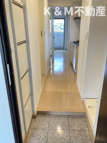 TRUTH CHARMEの玄関|毎日通る玄関はこちらです