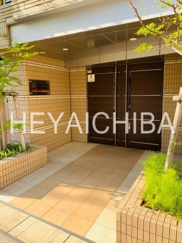 スプレスター上野根岸のエントランス