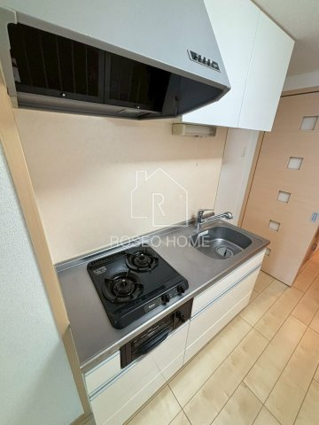 パークサイド法円坂のキッチン