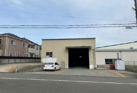 堺市南区原山台5丁貸工場倉庫187万円の駐車場