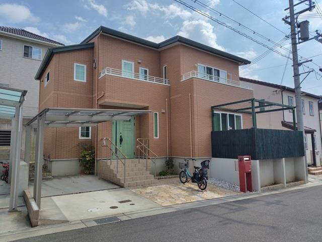 桜の杜２丁目貸家の外観