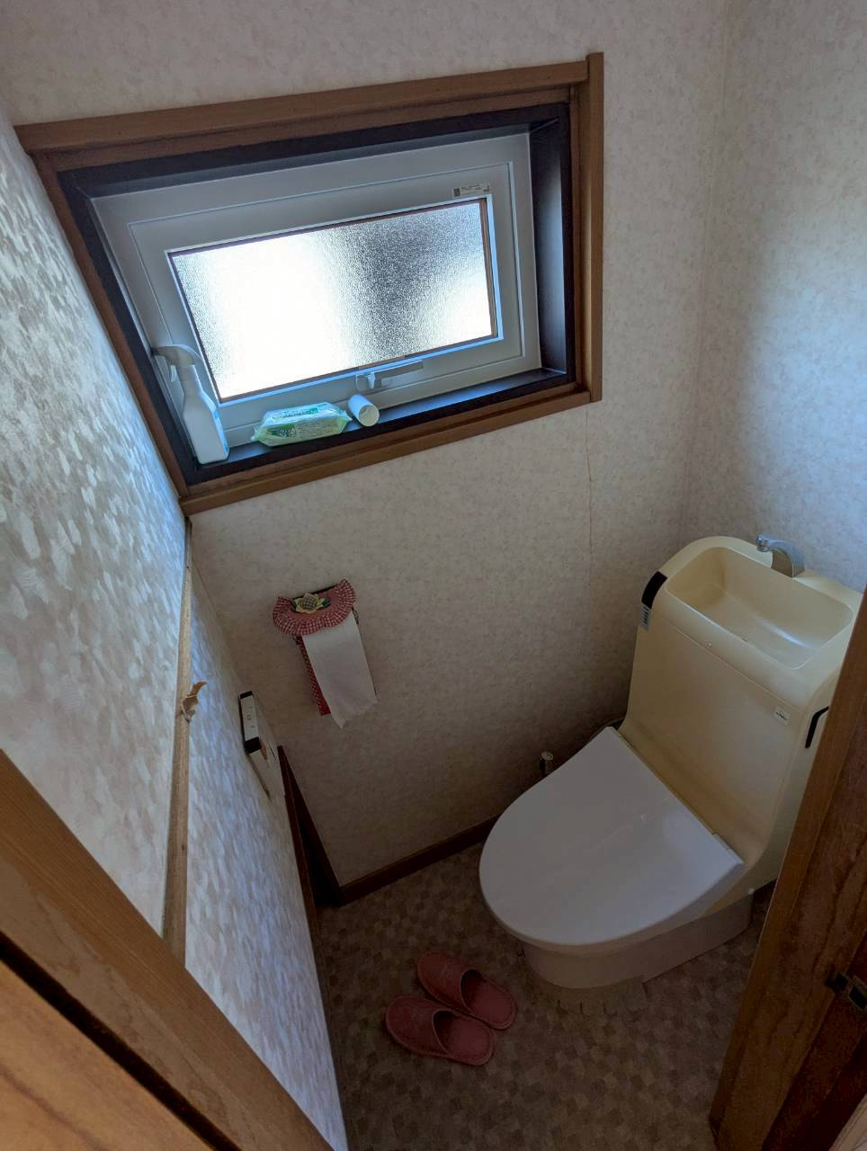 星が浦北1丁目1番　中古住宅のトイレ