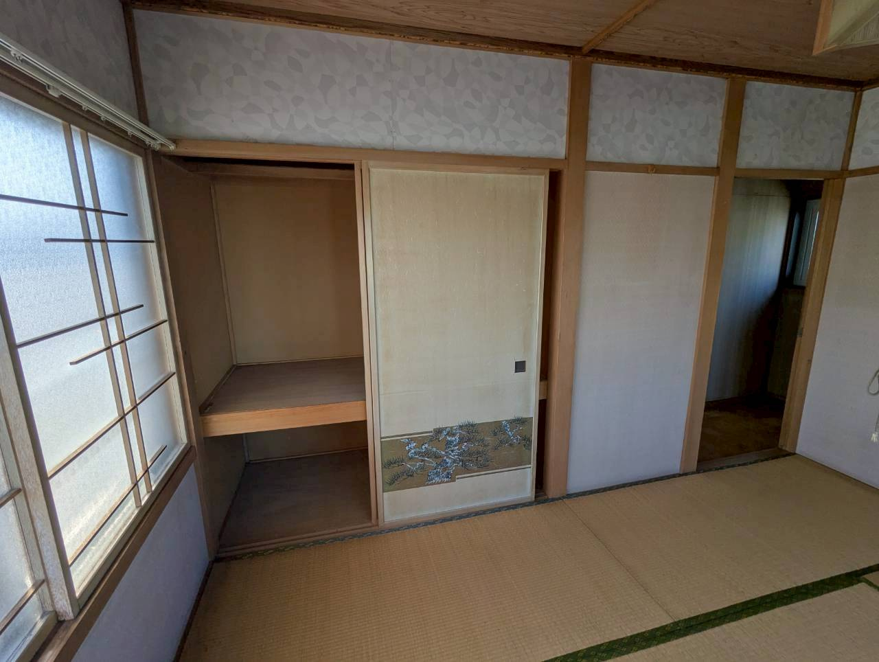 星が浦北1丁目1番　中古住宅の収納