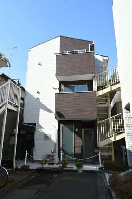 ラクシス田端の外観