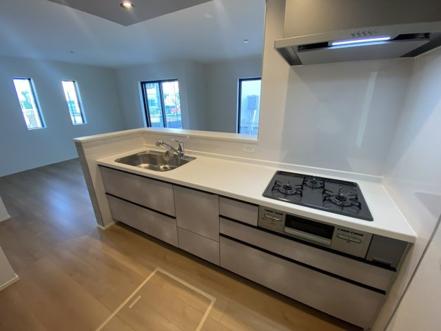 『八王子市新築戸建て』八王子市暁町3-2-5【仲介手数料無料】　　３期　のキッチン|～仲介手数料無料☆八王子ひなた不動産～八王子市暁町　新築戸建て