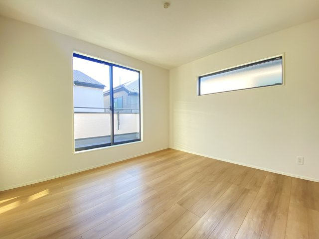 『八王子市新築戸建て』八王子市暁町3-2-5【仲介手数料無料】　　３期　の洋室|～仲介手数料無料☆八王子ひなた不動産～八王子市暁町　新築戸建て