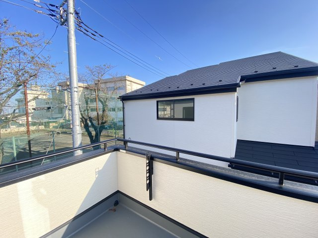 『八王子市新築戸建て』八王子市暁町3-2-5【仲介手数料無料】　　３期　のバルコニー|～仲介手数料無料☆八王子ひなた不動産～八王子市暁町　新築戸建て