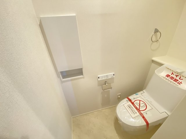 『八王子市新築戸建て』八王子市暁町3-2-5【仲介手数料無料】　　３期　のトイレ