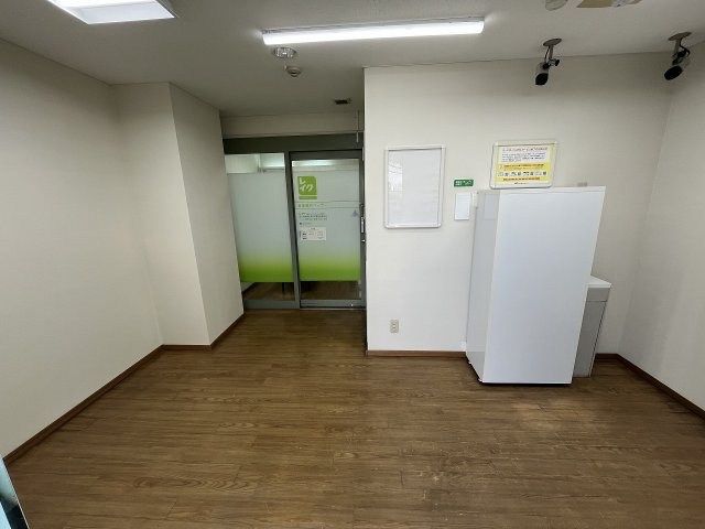 大阪市北区浪花町の店舗事務所の内装