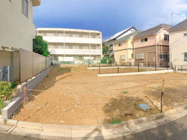 新築分譲［ミラクラス中村］の前面道路含む現地写真|西武池袋線『中村橋』駅まで徒歩１０分／『練馬』駅まで徒歩１９分