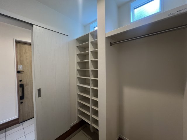 国道129号線まですぐ！厚木市下川入 新築戸建の収納|大きなスペースがあり、収納には困りません