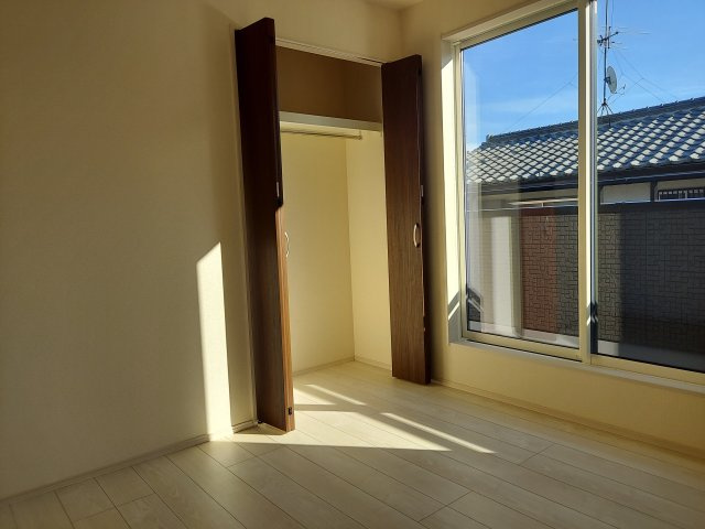 宝塚市逆瀬台5丁目新築一戸建の洋室|2階洋室約5.01帖