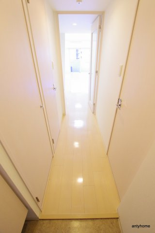 セレニテ新大阪弐番館　仲介手数料無料の内装