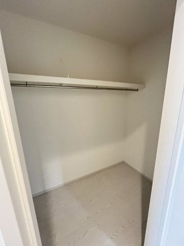 【収納】 | 福岡市南区大平寺1丁目10期　2号棟（全2棟）【仲介手数料無料・0円】 | 施工例。施工例は完成時と異なる場合があります。