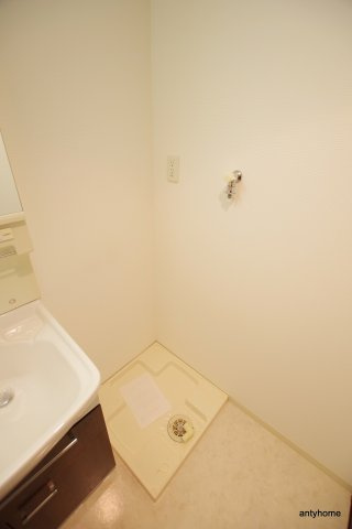 グランシス江坂　仲介手数料無料のその他