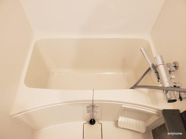 エスリードレジデンス大阪難波 仲介手数料無料の浴室