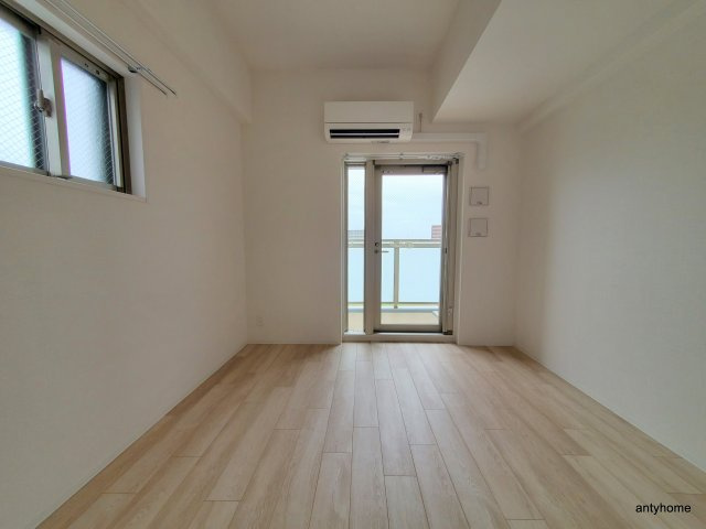 エスリードレジデンス大阪難波 仲介手数料無料の居間・リビング