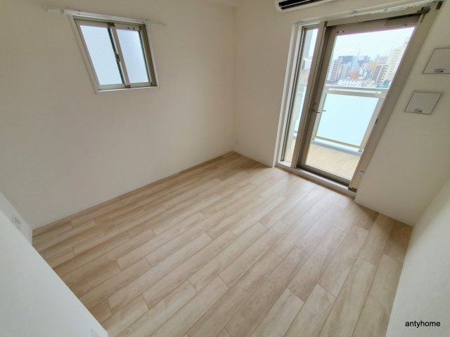 エスリードレジデンス大阪難波 仲介手数料無料の居間・リビング