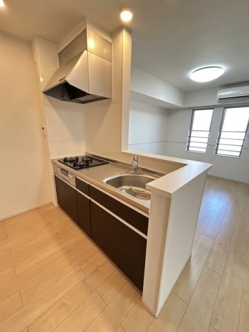 エレガントコーエイ　Ⅰのキッチン|使いやすいキッチンです