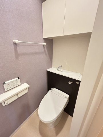 エレガントコーエイ　Ⅰのトイレ|清潔感のあるトイレです