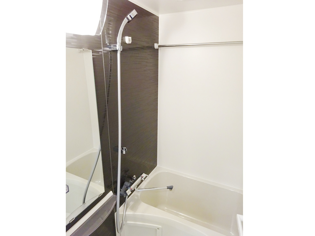 Log浅草の内装|明るい室内です