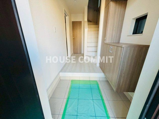 大袋Ⅰ　新築戸建　A号棟の玄関