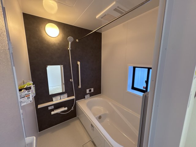 ハートフルタウンうるま市兼箇段Ⅱ-1号棟の浴室