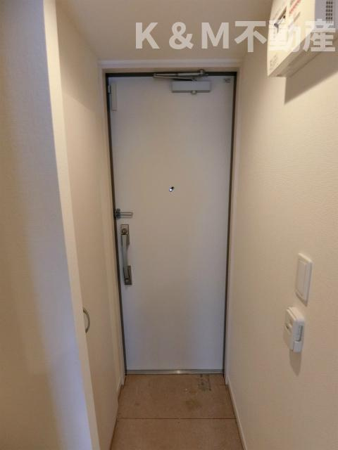 リブリ・グランズ レジデンス柏の玄関|ゆったりとした玄関です