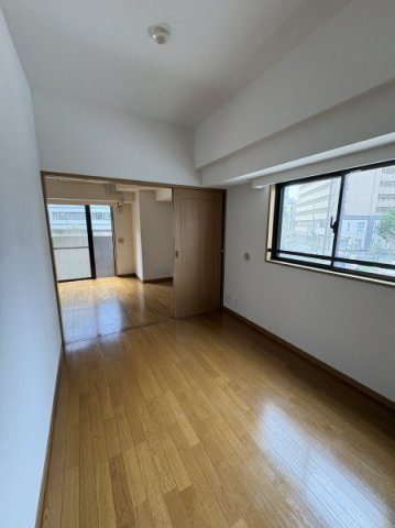 パレソレイユ西新宿の居間・リビング