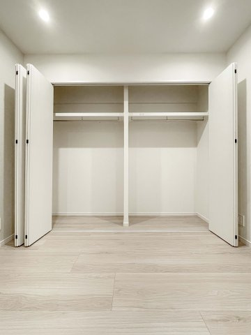 ミオカステーロ港北Ⅱの洋室|②CL