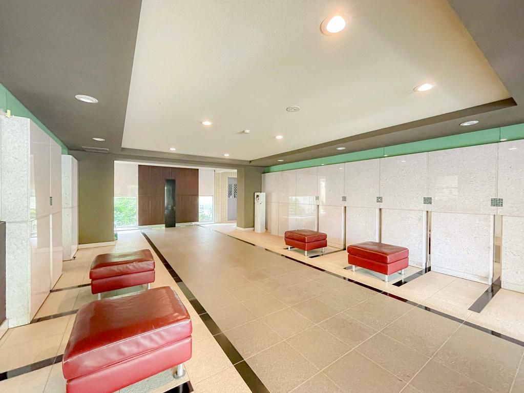 ミオカステーロ港北Ⅱのロビー