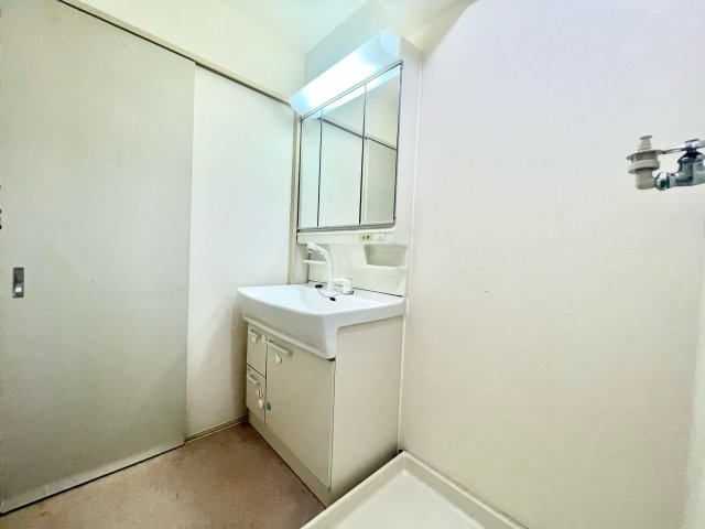 【独立洗面台】の画像