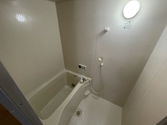 エーデルハイムCの浴室