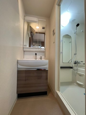 プレサンス久屋大通公園セラフィ　名古屋市賃貸　仲介手数料無料の洗面所