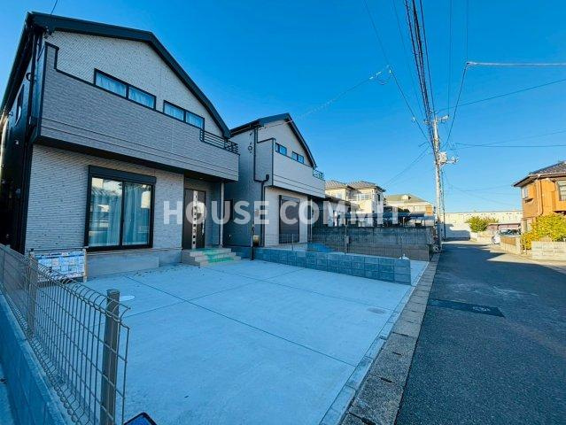 大袋Ⅰ　新築戸建　B号棟の前面道路含む現地写真