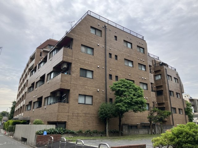 府中市宮西町３丁目の賃貸マンションの外観