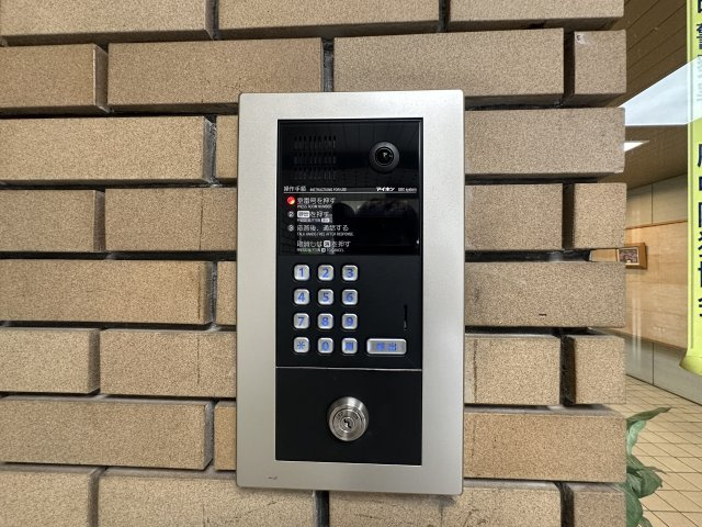 府中市宮西町３丁目の賃貸マンションのセキュリティ