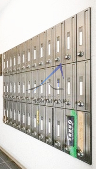 ビバリーホームズ久が原ＩＩのその他共用部分|集合ポストです。