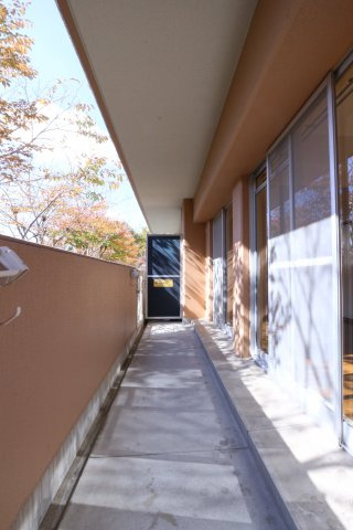 メルヴェーユ桃山台のバルコニー
