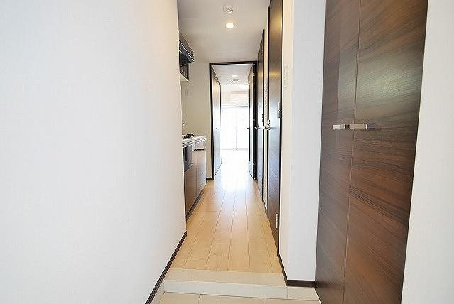 ジェノヴィア川崎駅グリーンヴェールの玄関