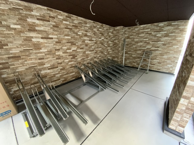 敷地内駐輪場です。