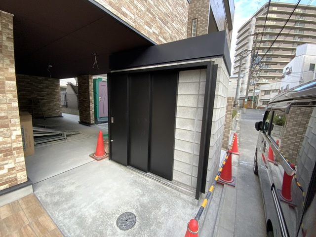 敷地内ごみ置き場です。