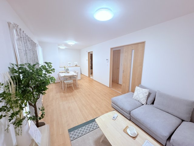 ハートフルタウンうるま市石川楚南2号棟のその他